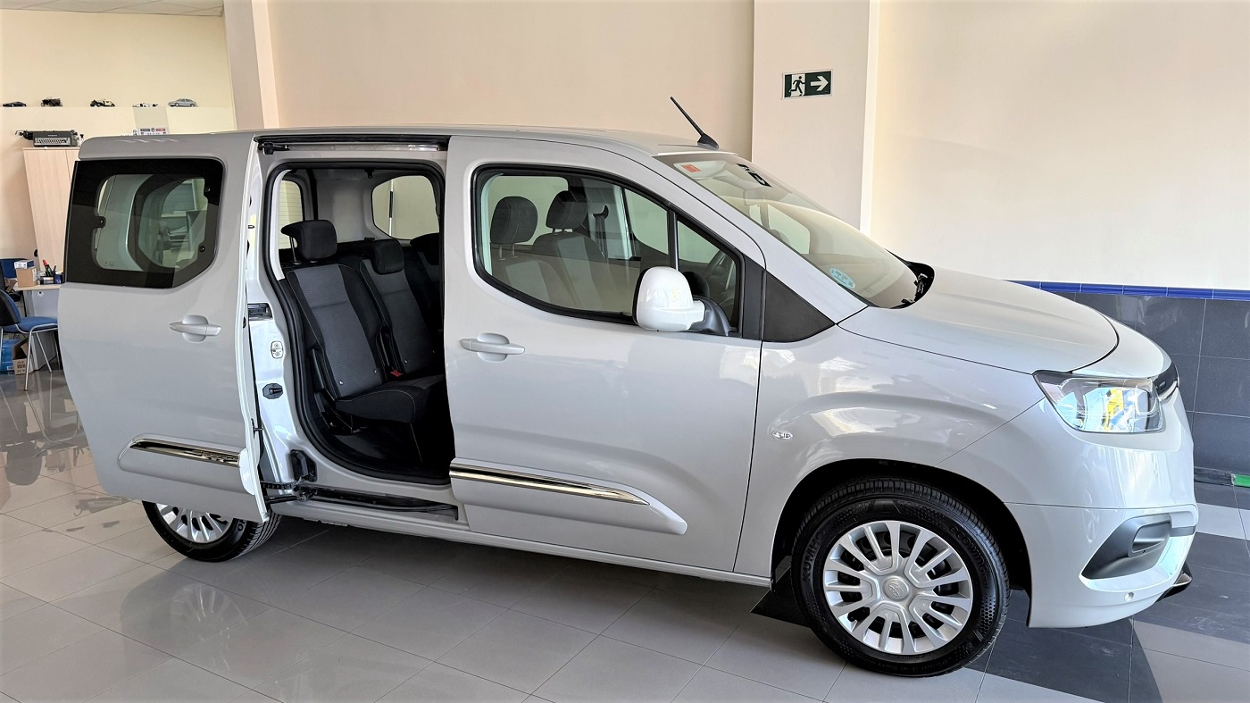 Toyota Proace City 1.5D Combi L1 VX130CV - Imagen 5
