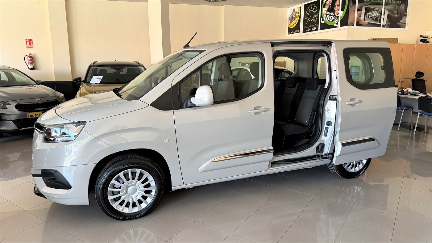 Toyota Proace City 1.5D Combi L1 VX130CV - Imagen 7